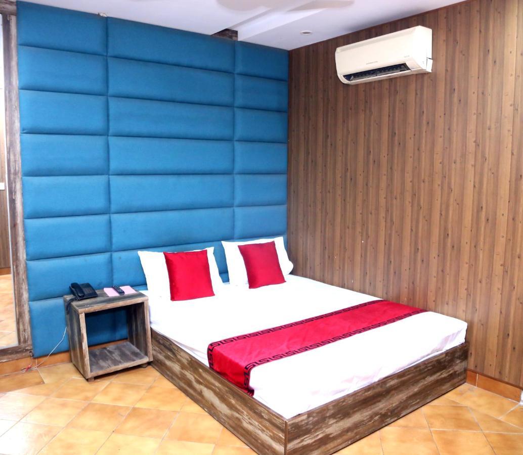 Sapphire Inn Motel Lahore Eksteriør bilde