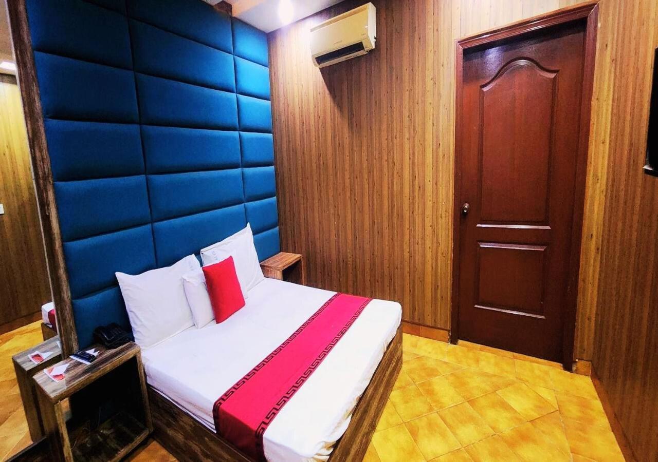 Sapphire Inn Motel Lahore Eksteriør bilde